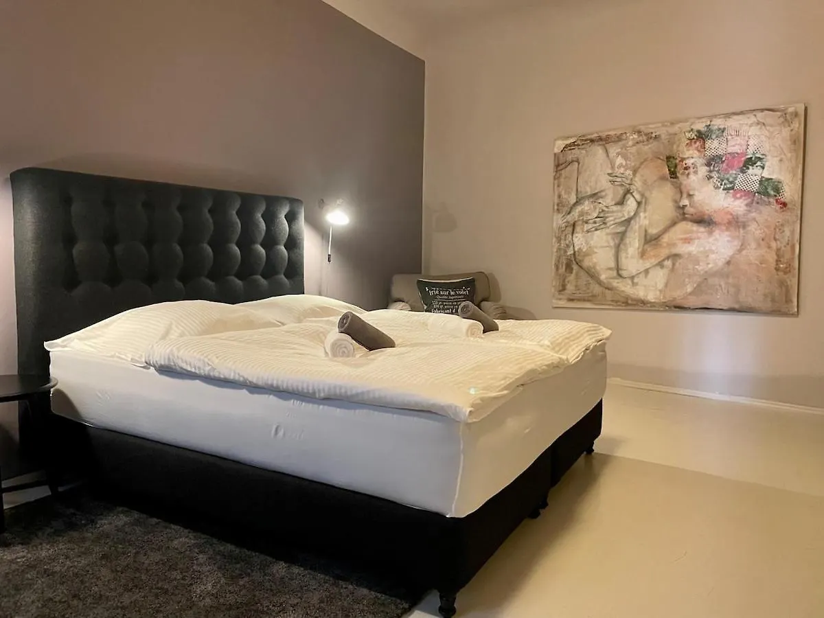 Charming Apartment With Two Bedrooms Vienna Austria