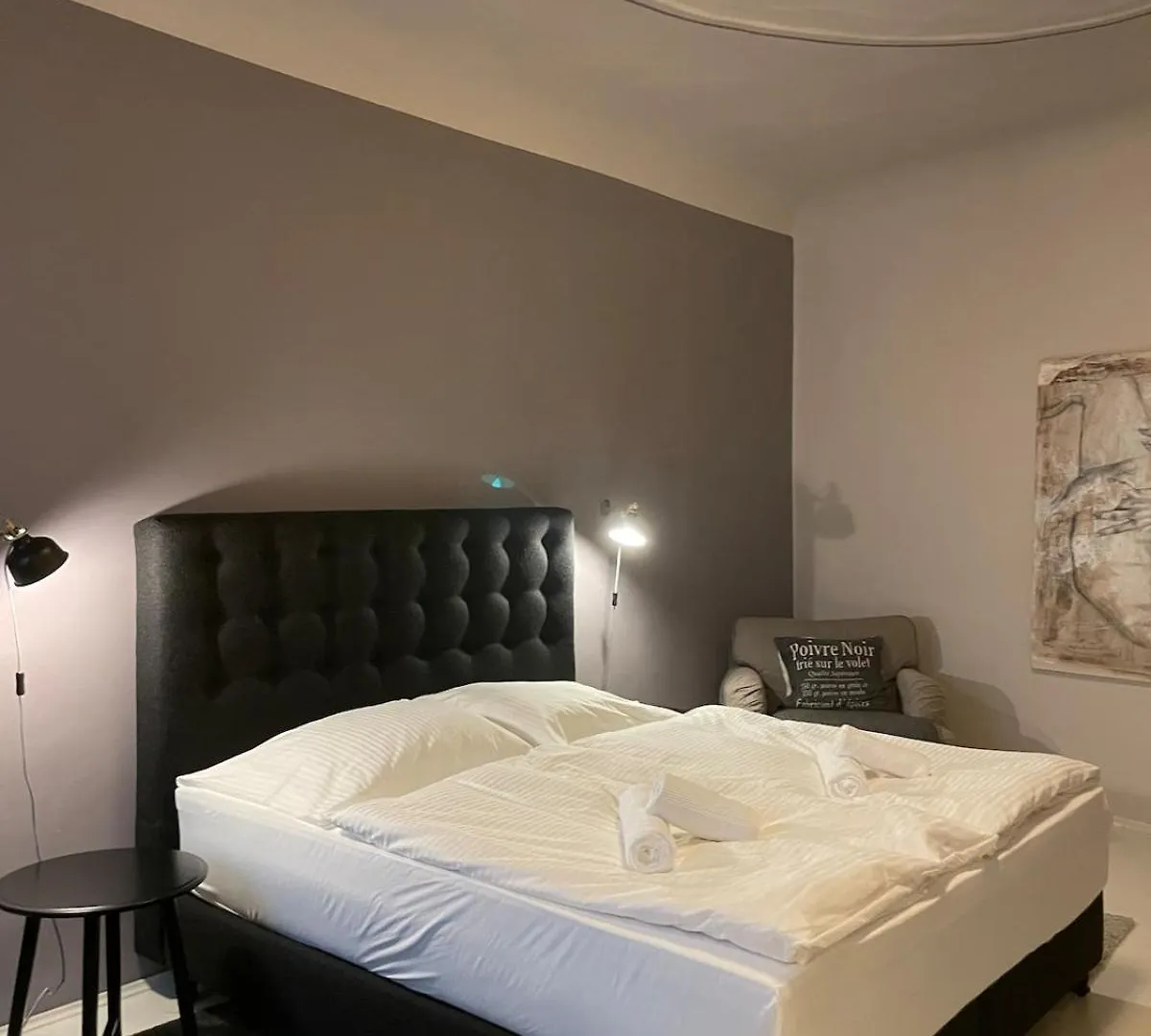 Charming Apartment With Two Bedrooms Vienna